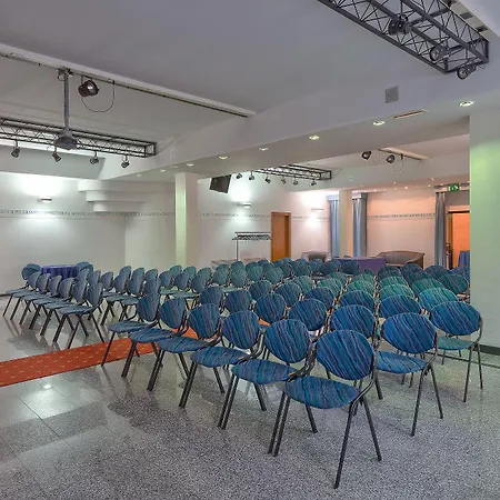 Granduca & Parking Szálloda