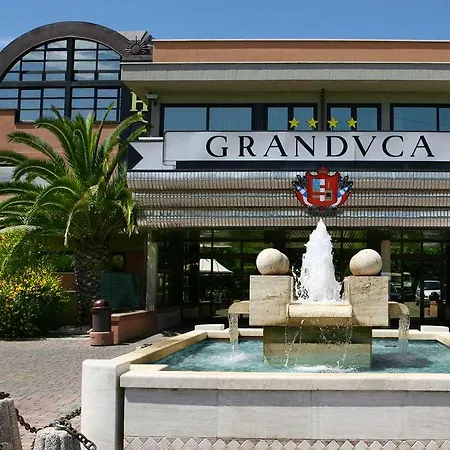 מלון Granduca & Parking גרוסטו